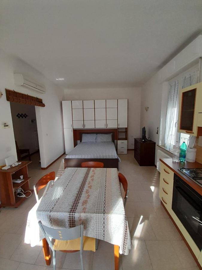Breve Ristoro Apartment Parma Luaran gambar